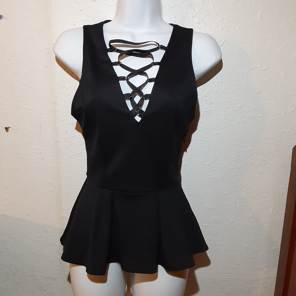 NWT GUESS Lattice Front Preplum Sleeveless Top